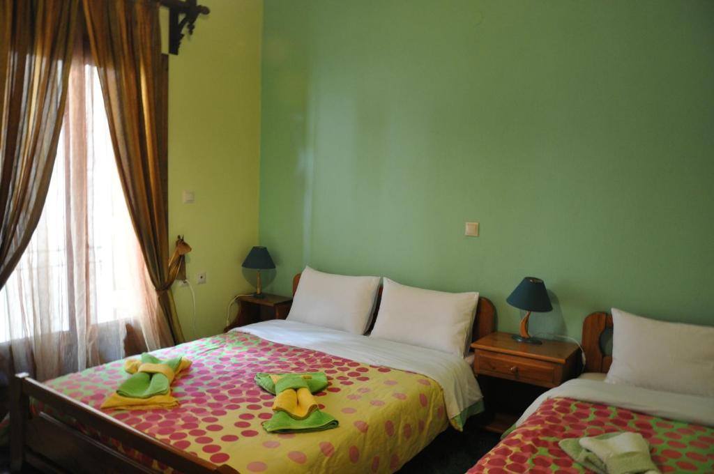 Iris Hotel Arachova Room photo